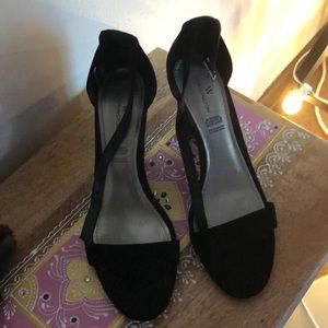 Black open toe heals
